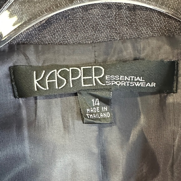Kasper Essential Sportswear Denim Women's Tailored Blazer Jacket Size 14 - Picture 2 of 4